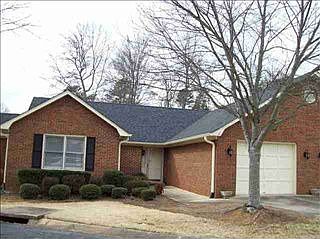 1st image of 110 Fairoaks Dr