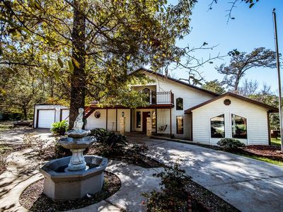 24 Holly Ln, Huntsville, TX, 77340