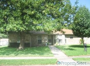 1421 Rutherford Dr, Mesquite, TX 75149