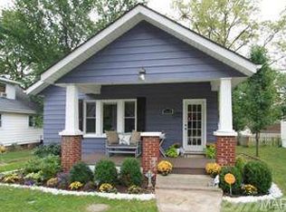 1112 Olive St, Saint Charles, MO 63301