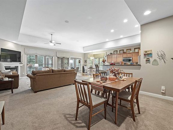 4th image of 2244 Jessica Ln