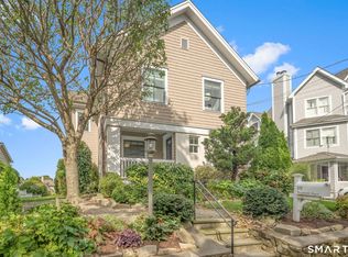 15 Yarmouth Rd, Norwalk, CT 06853