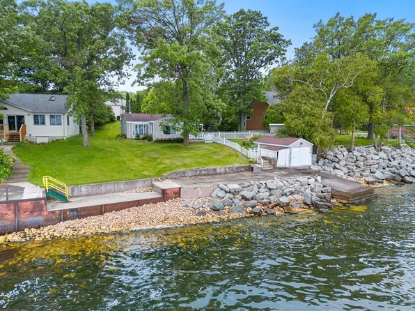 3814 Rocky Shores Dr, Sturgeon Bay, WI 54235