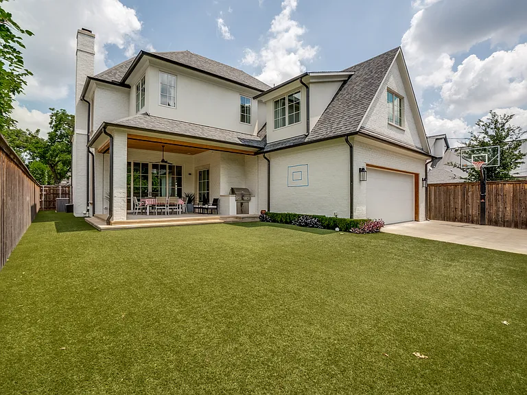 4309 Stanford Ave — Photo 36