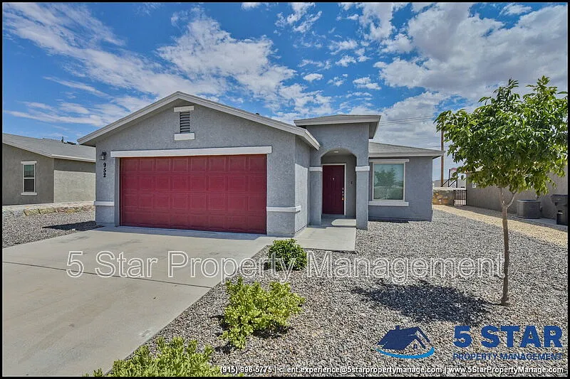 3 bed, 2.0 bath, 1743 sqft, $1,800 — Photo 2