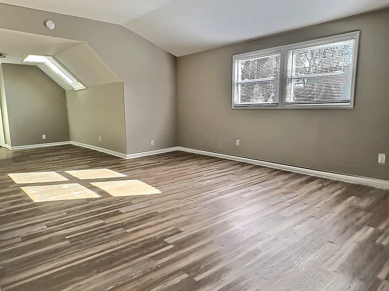 2501 N Bartlett Ave #B — Photo 6