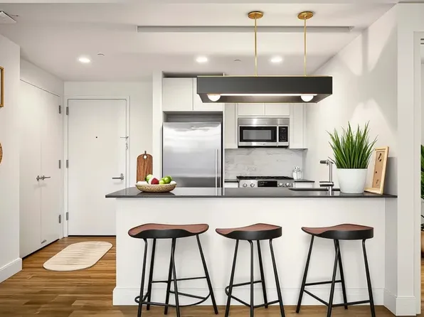 595 Baltic Street image 2 of 10