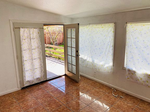 4th image of 6308 Leola Way