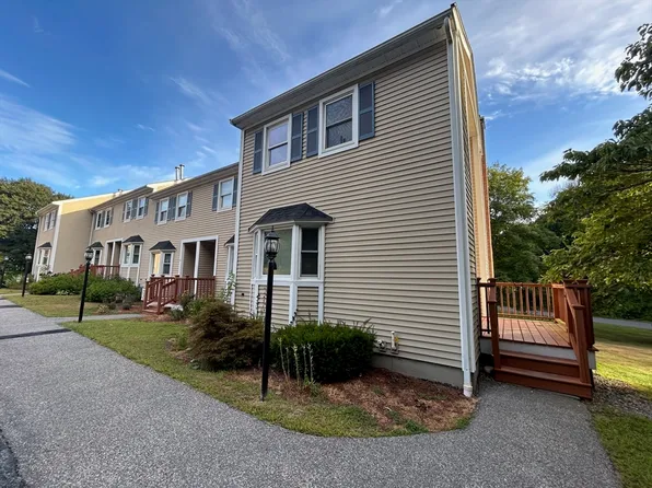 22 Charles St Unit 1, Douglas, MA 01516