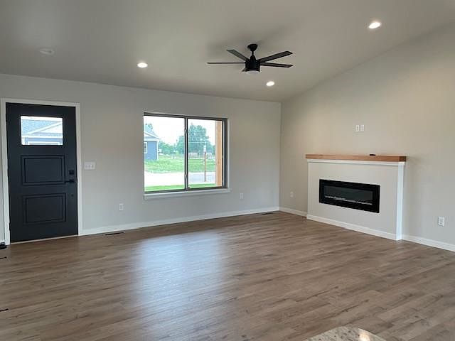 2nd image of 1425 Bozeman Ct