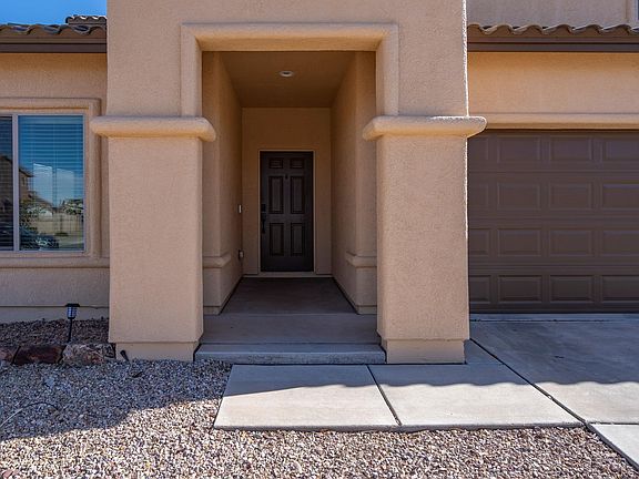 4th image of 1437 Paso Robles Ave