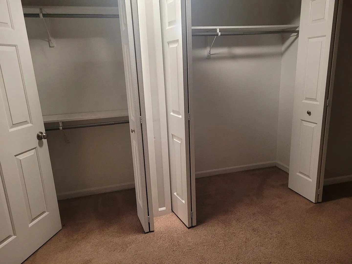 Beautifully Updated Townhouse for Rent in Berkley — Photo 4