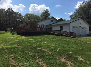 2165 White Fawn Dr, Cuba, MO 65453