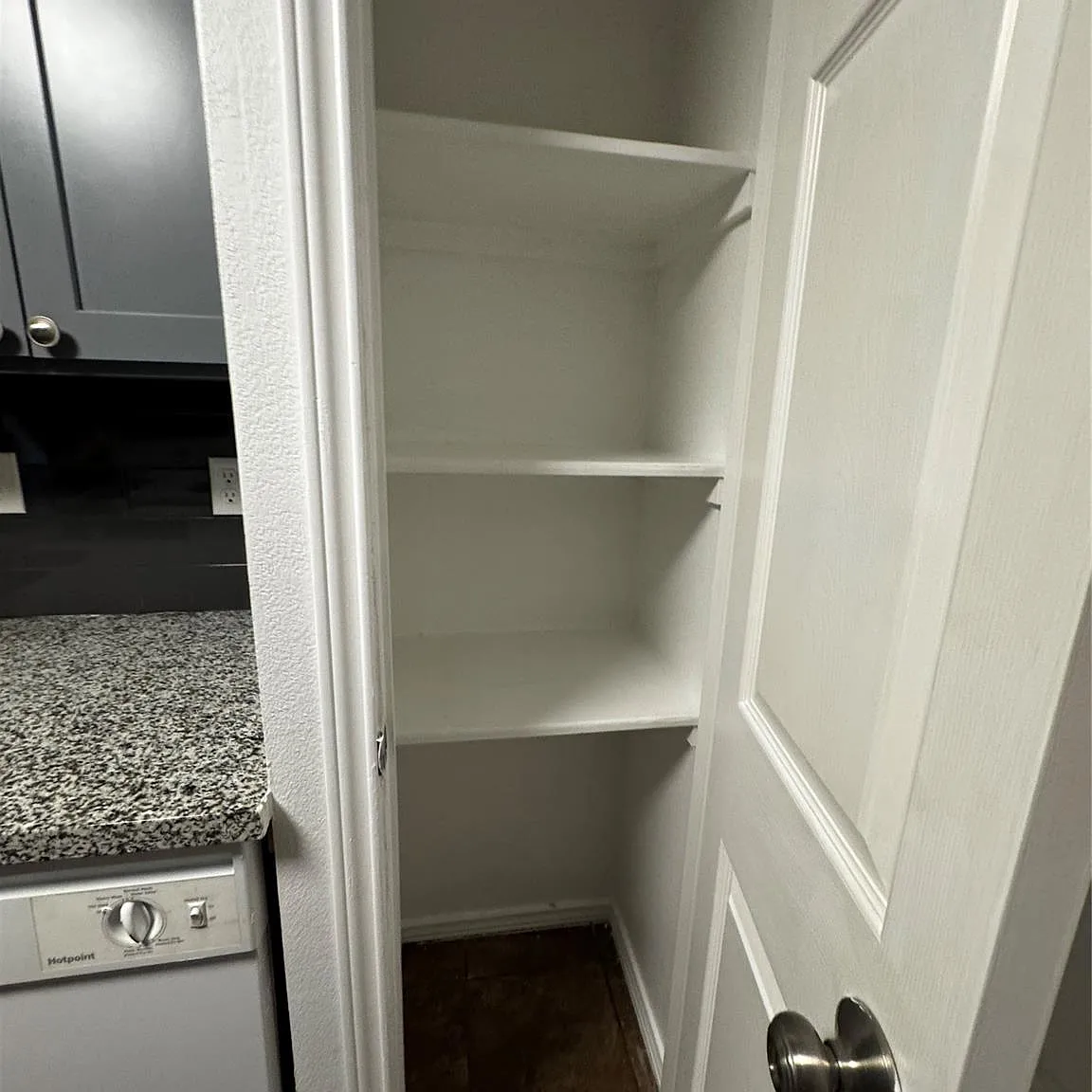 2 bed, 2.5 bath, 1272 sqft, $1,500 — Photo 3