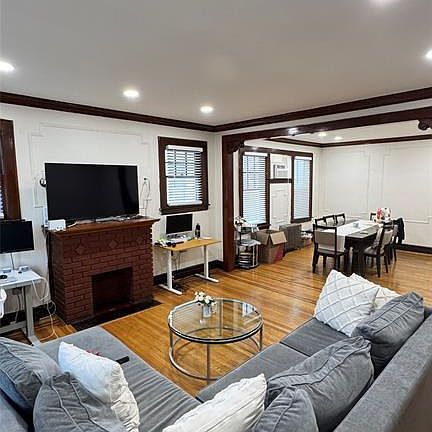 2nd image of 137 15th Street