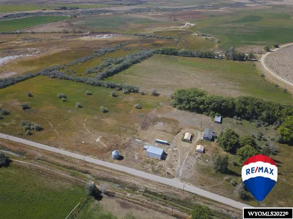 644 N Pavillion Rd, Pavillion, WY 82523