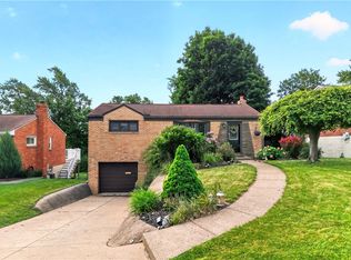 613 Elaine Dr, Pittsburgh, PA 15236