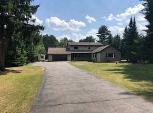 9795 Country Ln, Woodruff, WI 54568