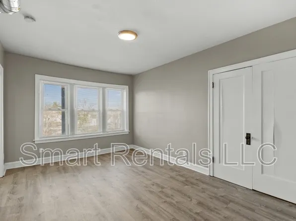 4523 Gravois Ave, Saint Louis, MO