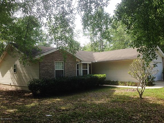 2nd image of 217 MIMOSA Drive W