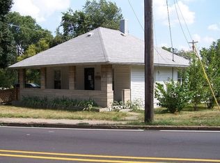 603 E Hackberry St, Salem, IN 47167