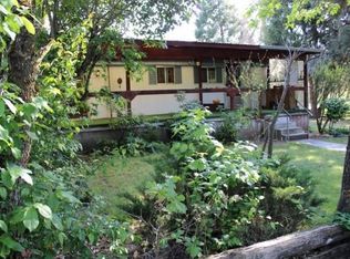 9975 Blackwell Rd, Central Point, OR 97502