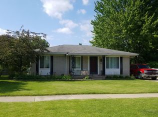 19300 Edward Ct, Clinton Township, MI 48038