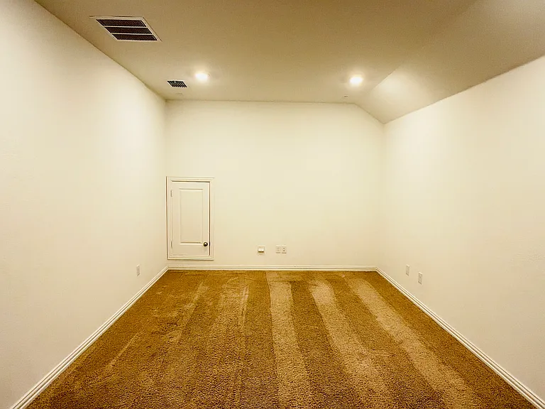 7324 Black Cherry Ln — Photo 33