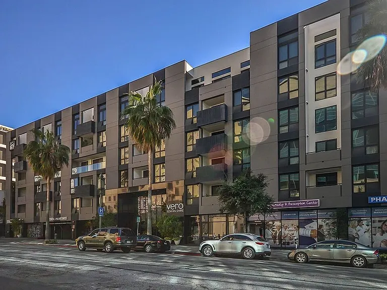1234 Wilshire Blvd #322 — Photo 1