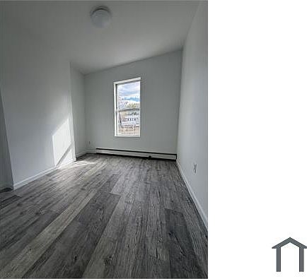 4th image of 123 Brighton Ave Floor 2