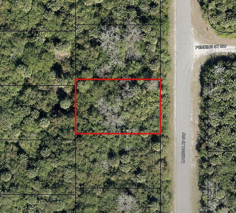 1st image of 1636 Madden Ave SW