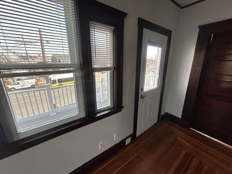 314 Massachusetts Ave #B — Photo 9