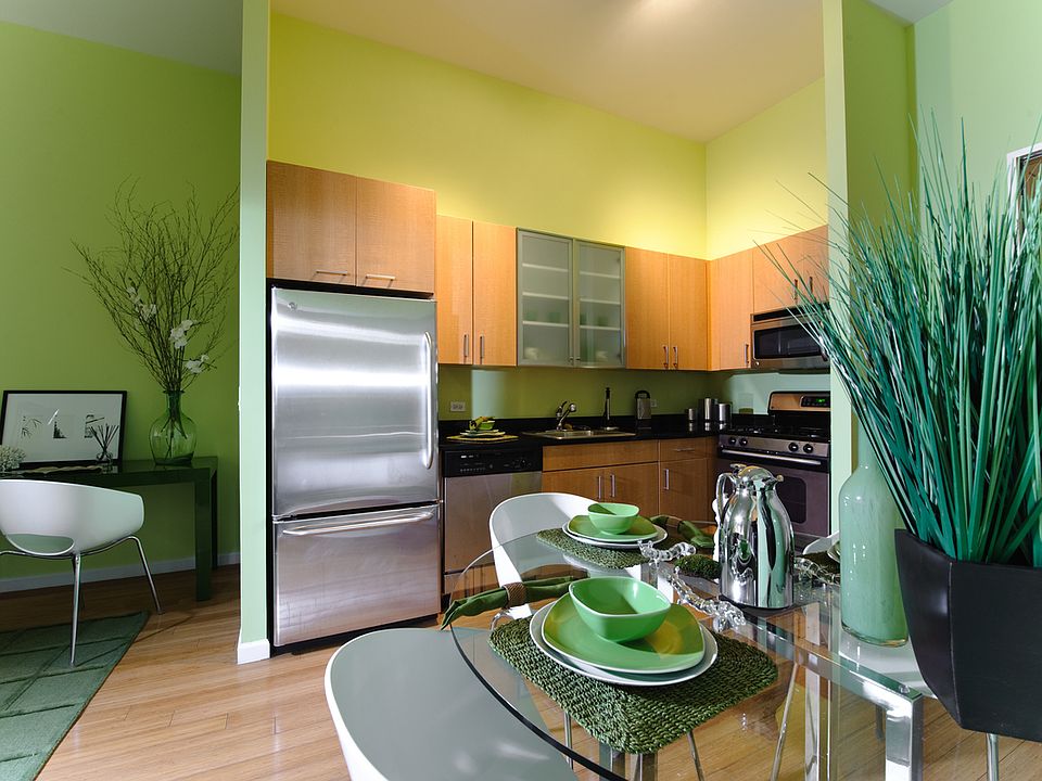 1st image of 90 West St APT 5N