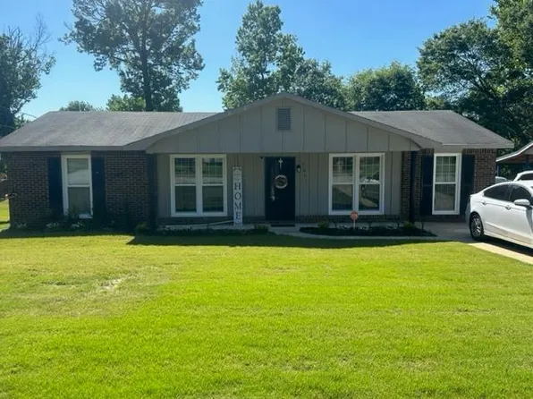 1907 Woodhollow Dr, Columbus, GA 31907