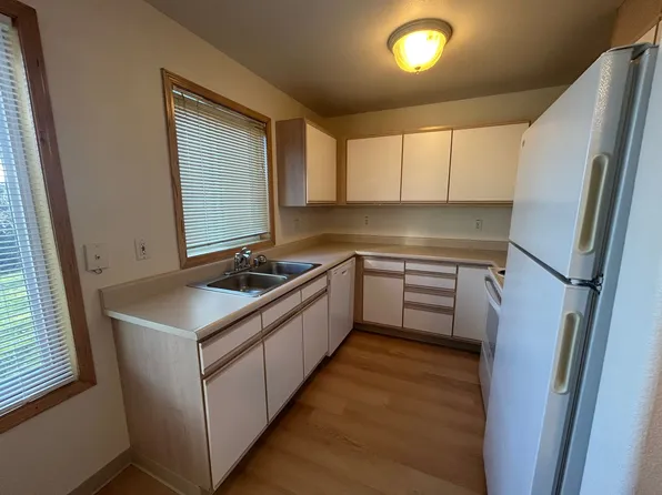 4234 Wintergreen Cir APT 187, Bellingham, WA 98226