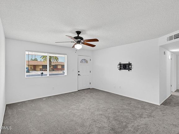 5th image of 1182 W EL ALBA Way