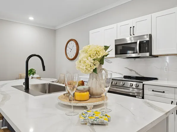 Pointe Grand Champions Village