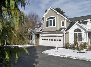 94 Hilary Cir, Fairfield, CT 06825