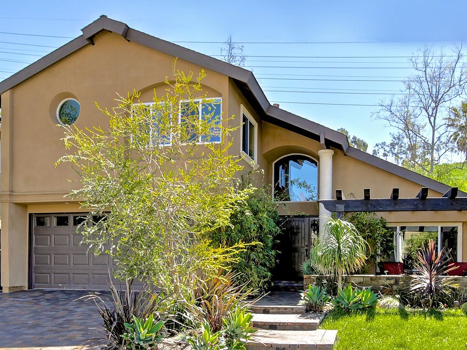 1st image of 24832 Largo Dr
