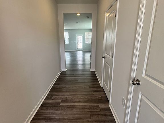 2nd image of 4924 Arkose Dr