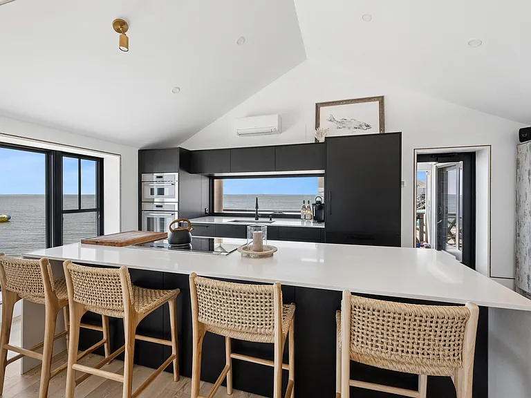 610 Park Avenue Ext — Photo 8