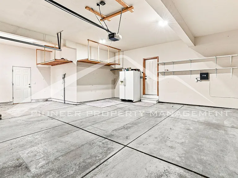 1820 Great Western Dr — Photo 28