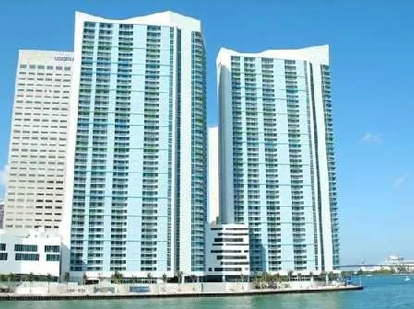 325 Biscayne Blvd, Miami, FL