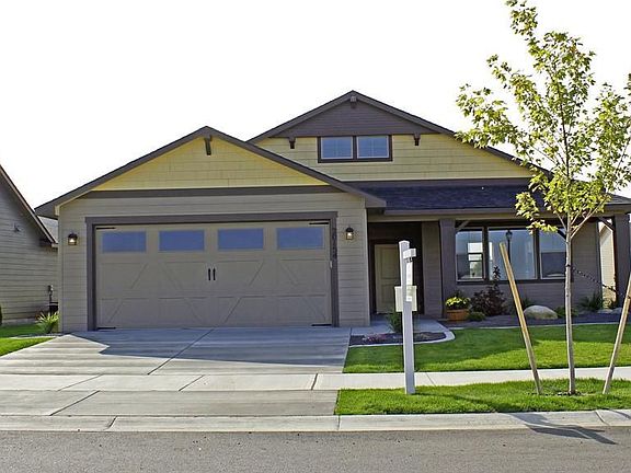2nd image of 20154 E Glenbrook Ave
