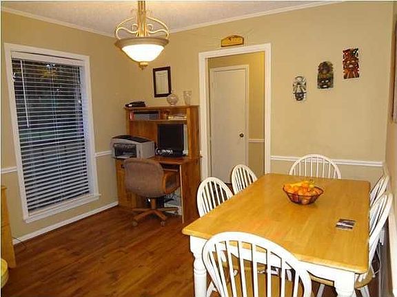 5th image of 708 Idlewood Blvd