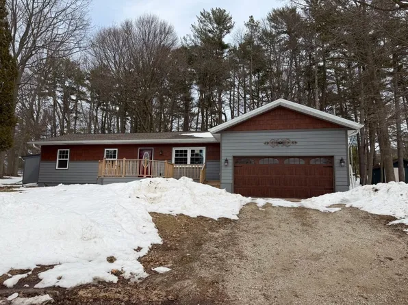 462 N 7th Pl, Sturgeon Bay, WI 54235