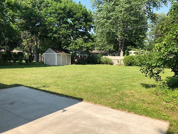 2nd image of 5706 Highland Dr