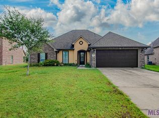 22554 Timber Ridge Dr, Denham Springs, LA 70726