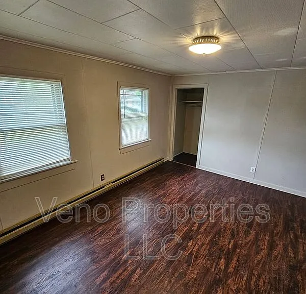 16-18 Division St #16-B — Photo 4