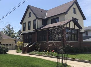 431 15th St, Racine, WI 53403